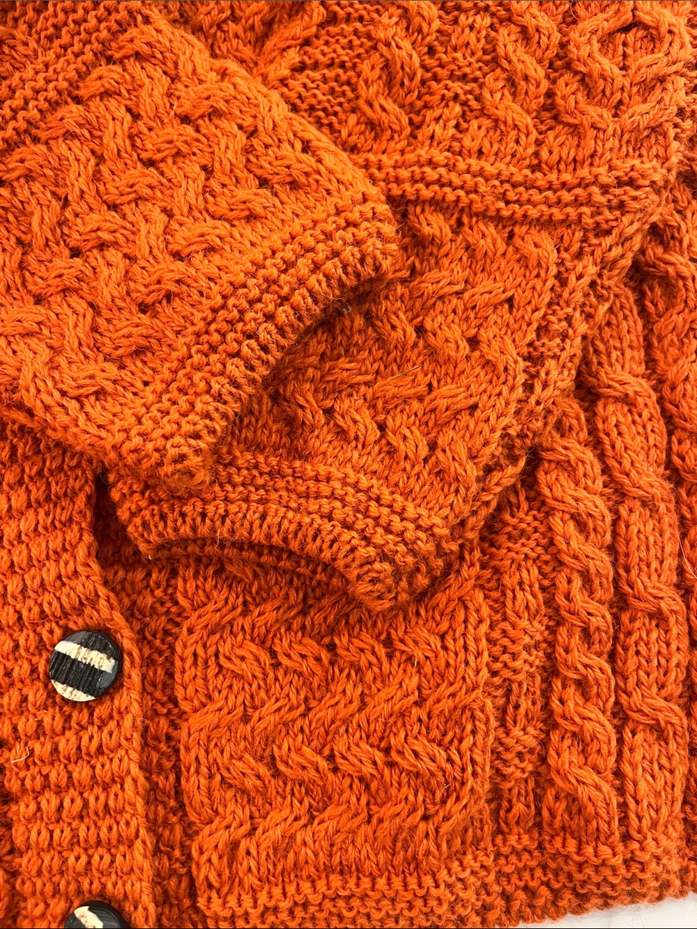 Carraig Donn NEW 100% Wool Cable knit Cardigan in Orange size Large NWT - Picture 9 of 12